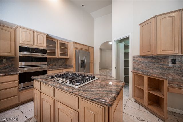2855 Mountain Mist Court, Las Vegas, NV 89117