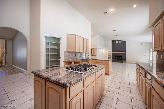 2855 Mountain Mist Court, Las Vegas, NV 89117