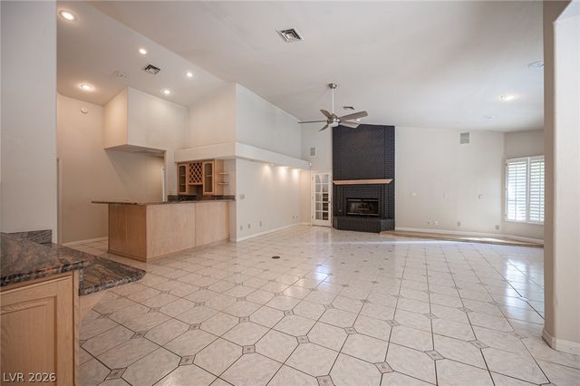 2855 Mountain Mist Court, Las Vegas, NV 89117