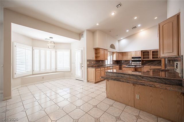 2855 Mountain Mist Court, Las Vegas, NV 89117