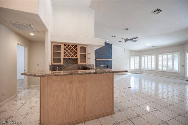 2855 Mountain Mist Court, Las Vegas, NV 89117