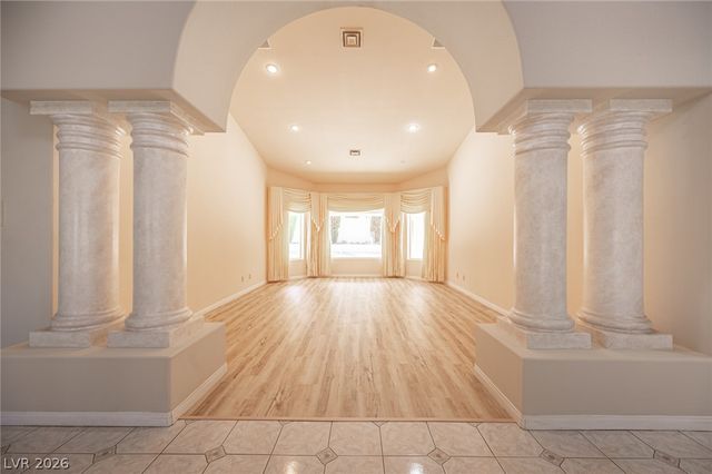 2855 Mountain Mist Court, Las Vegas, NV 89117