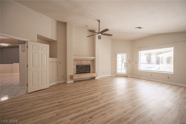 2855 Mountain Mist Court, Las Vegas, NV 89117