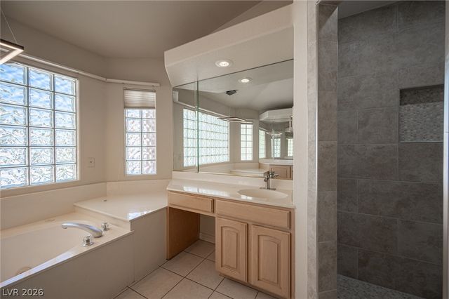 2855 Mountain Mist Court, Las Vegas, NV 89117
