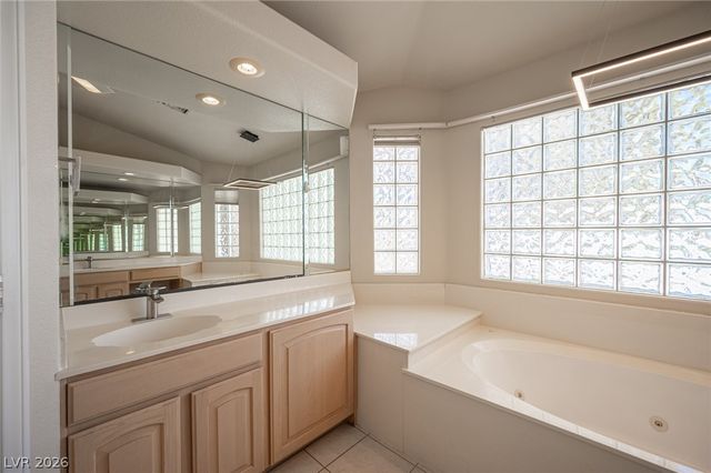 2855 Mountain Mist Court, Las Vegas, NV 89117