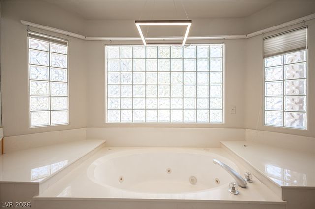 2855 Mountain Mist Court, Las Vegas, NV 89117