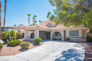 2855 Mountain Mist Court, Las Vegas, NV 89117