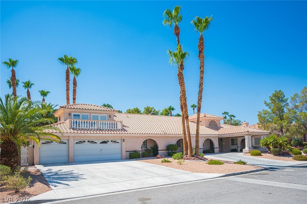 2855 Mountain Mist Court, Las Vegas, NV 89117 — photo 2