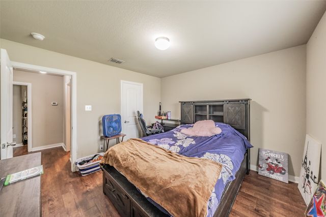 9133 Saint Barts Road, Fort Worth, TX 76123