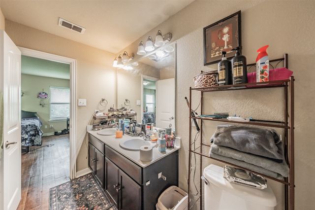 9133 Saint Barts Road, Fort Worth, TX 76123