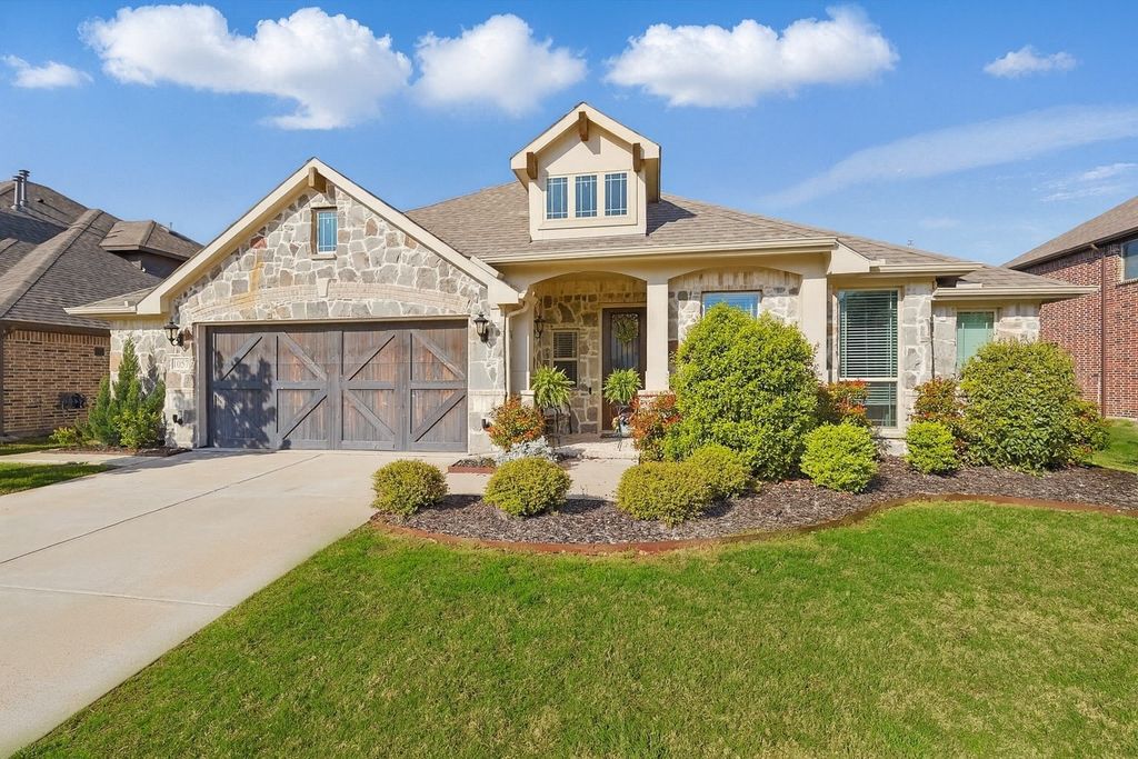 1057 Canterbury Lane, Forney, TX 75126