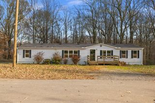 806 DOGWOOD LN, Brighton, TN 38011