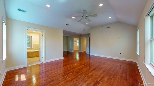 34 Glenwood Road, Harrison, NY 10528