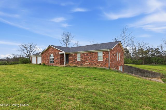 1065 Highview Dr, Lawrenceburg, KY 40342