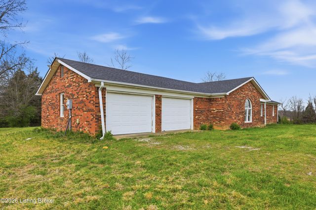 1065 Highview Dr, Lawrenceburg, KY 40342