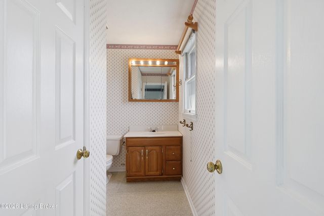 1065 Highview Dr, Lawrenceburg, KY 40342