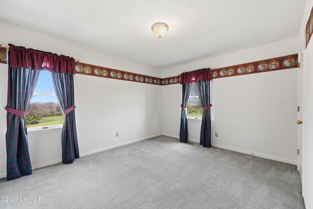 1065 Highview Dr, Lawrenceburg, KY 40342