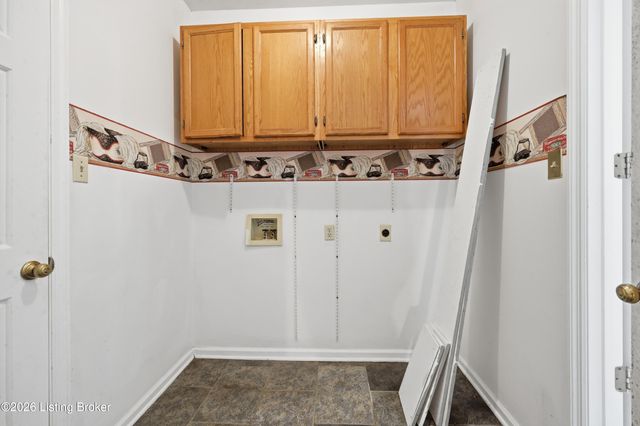 1065 Highview Dr, Lawrenceburg, KY 40342