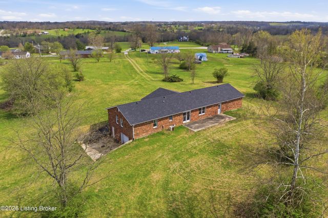 1065 Highview Dr, Lawrenceburg, KY 40342