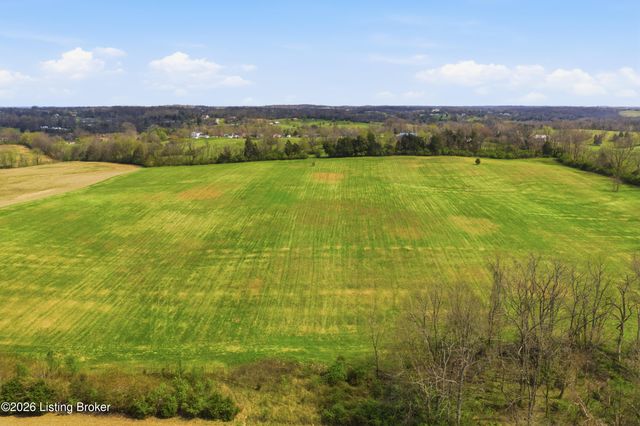 1065 Highview Dr, Lawrenceburg, KY 40342
