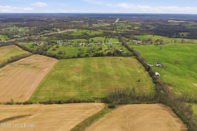 1065 Highview Dr, Lawrenceburg, KY 40342