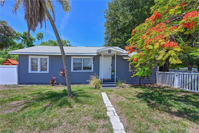 1423 12TH AVENUE W, Palmetto, FL 34221