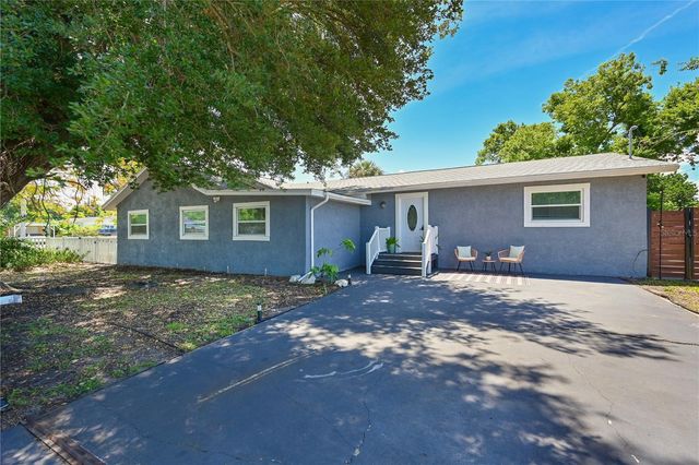 1423 12TH AVENUE W, Palmetto, FL 34221