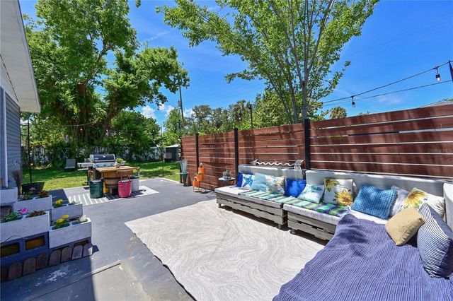 1423 12TH AVENUE W, Palmetto, FL 34221