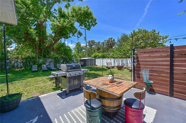 1423 12TH AVENUE W, Palmetto, FL 34221