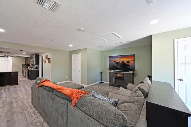 1423 12TH AVENUE W, Palmetto, FL 34221