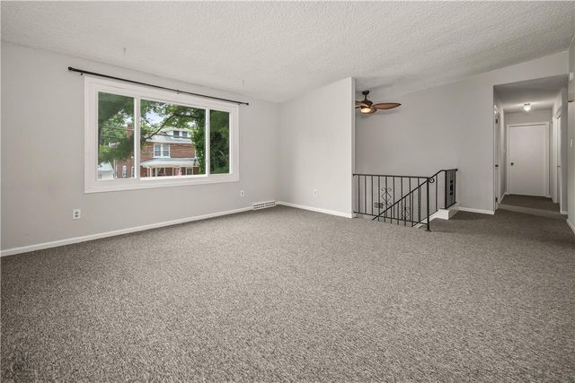 707 West State Street, Coopersburg Boro, PA 18036