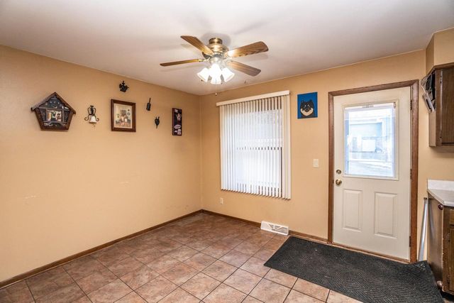 1511 Roosevelt DRIVE S, West Bend, WI 53090