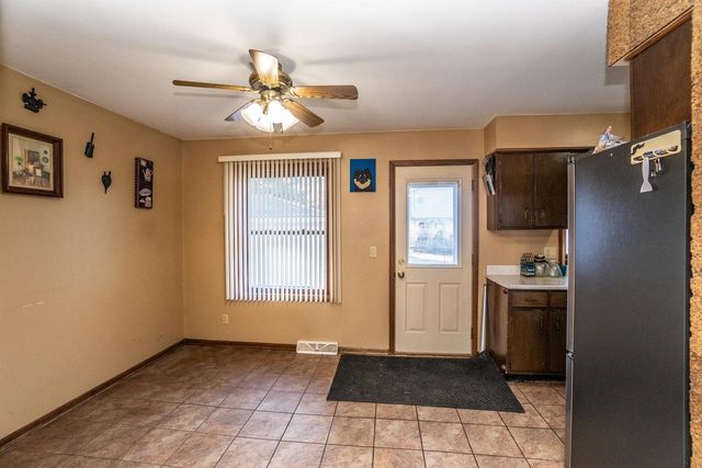 1511 Roosevelt DRIVE S, West Bend, WI 53090