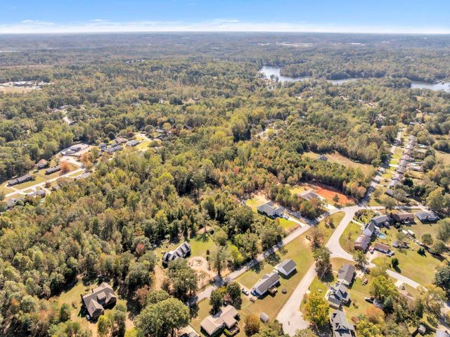 1025 Saluda Lake Road, Greenville, SC 29617