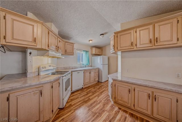 2801 Ambler Way, Pahrump, NV 89060