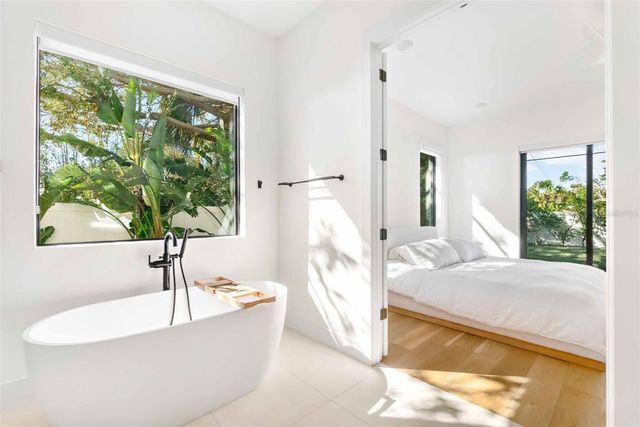 2177 SUNNYSIDE PLACE, Sarasota, FL 34239