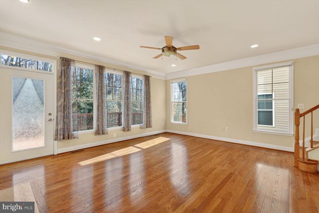 5650 TOWER HILL CIR, Alexandria, VA 22315