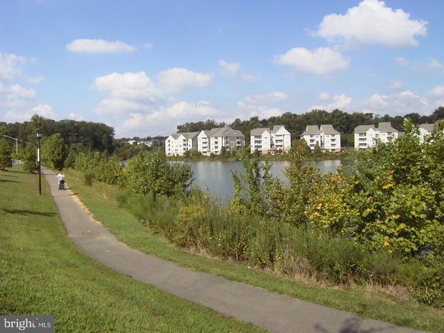 5650 TOWER HILL CIR, Alexandria, VA 22315