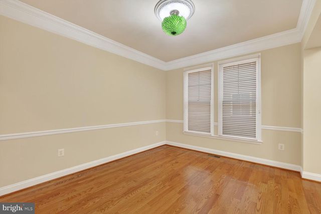 5650 TOWER HILL CIR, Alexandria, VA 22315