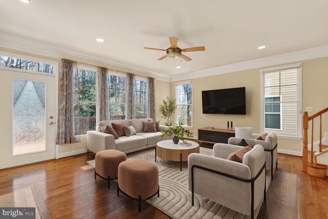 5650 TOWER HILL CIR, Alexandria, VA 22315