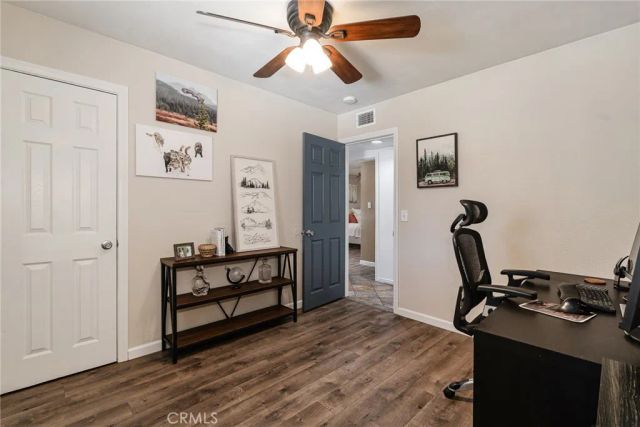 5717 N Hanlin, Azusa, CA 91702