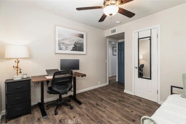 5717 N Hanlin, Azusa, CA 91702