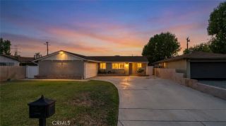 5717 N Hanlin, Azusa, CA 91702