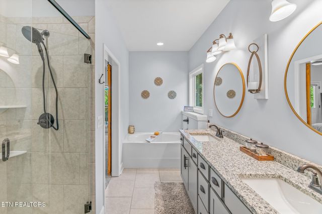 1319 Anglers Cove Way, Sevierville, TN 37876