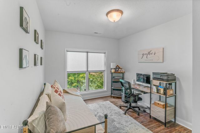 1319 Anglers Cove Way, Sevierville, TN 37876