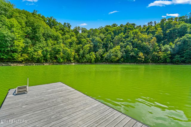 1319 Anglers Cove Way, Sevierville, TN 37876