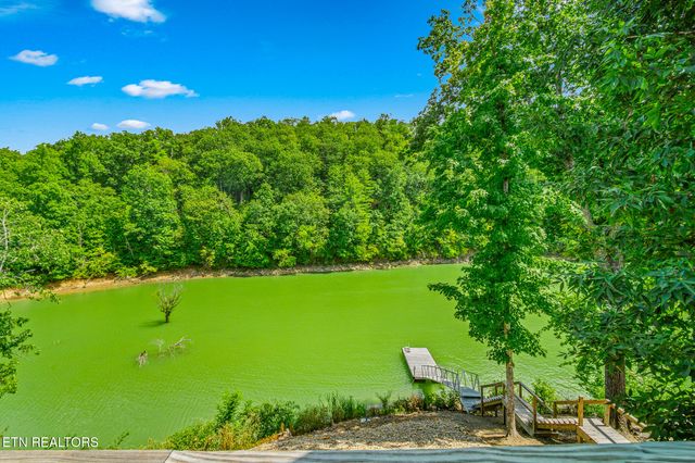 1319 Anglers Cove Way, Sevierville, TN 37876