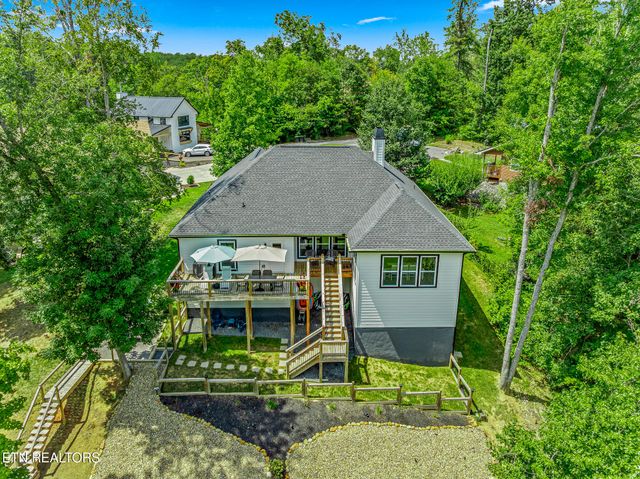 1319 Anglers Cove Way, Sevierville, TN 37876