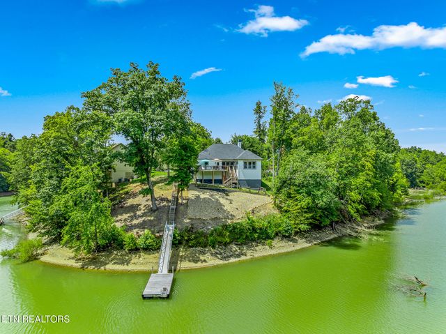 1319 Anglers Cove Way, Sevierville, TN 37876