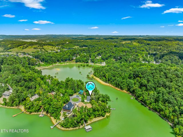 1319 Anglers Cove Way, Sevierville, TN 37876